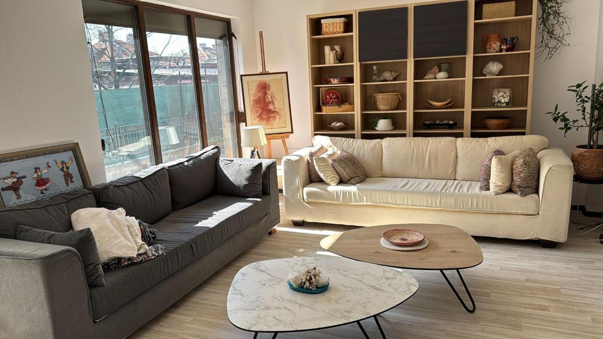 Kazanlak Large Guest House Apartment Near The Center With Full Kitchen & Dining Room, King Beds, Garden Patio, Free Parking & Self Check-In Zewnętrze zdjęcie