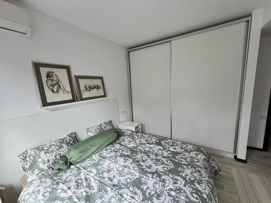 Kazanlak Large Guest House Apartment Near The Center With Full Kitchen & Dining Room, King Beds, Garden Patio, Free Parking & Self Check-In Zewnętrze zdjęcie