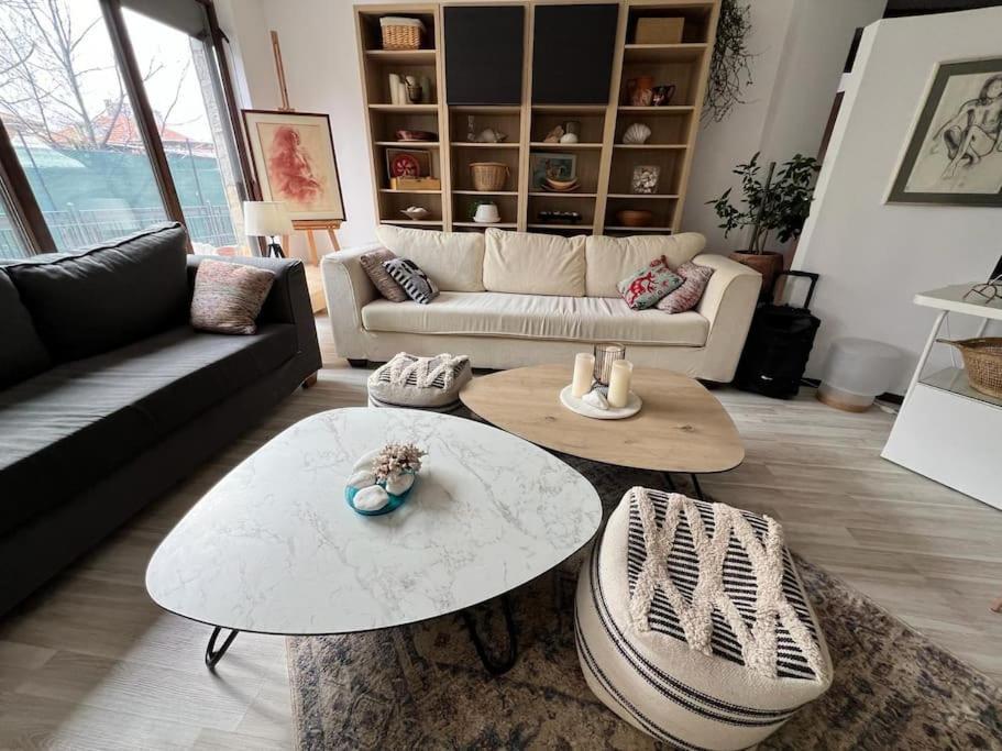 Kazanlak Large Guest House Apartment Near The Center With Full Kitchen & Dining Room, King Beds, Garden Patio, Free Parking & Self Check-In Zewnętrze zdjęcie