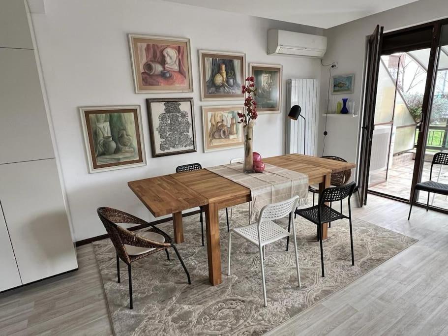 Kazanlak Large Guest House Apartment Near The Center With Full Kitchen & Dining Room, King Beds, Garden Patio, Free Parking & Self Check-In Zewnętrze zdjęcie